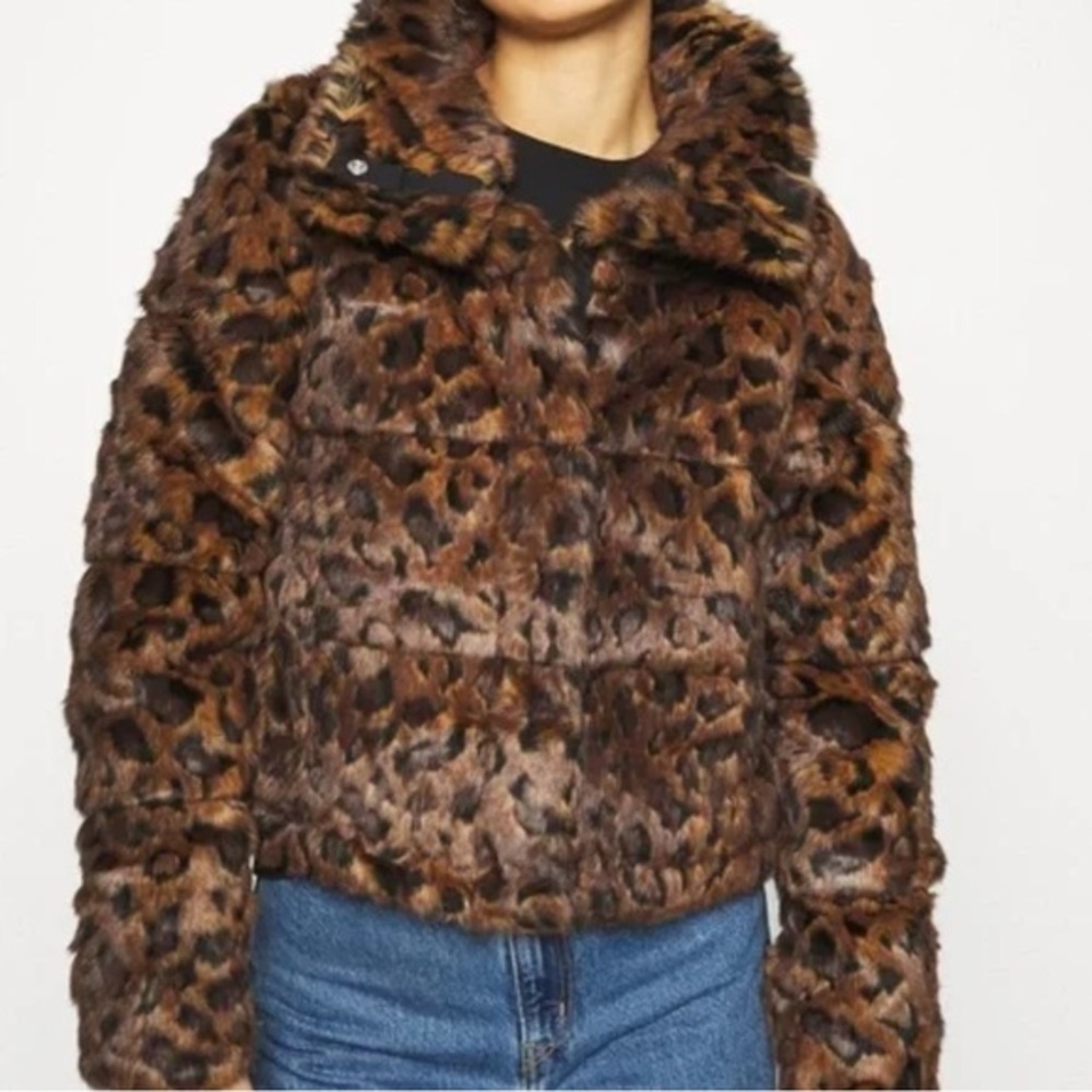 Abercrombie & Fitch Leopard Faux Fur Mini Puffer Jacket XS NWT